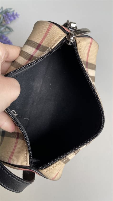 papillon burberry